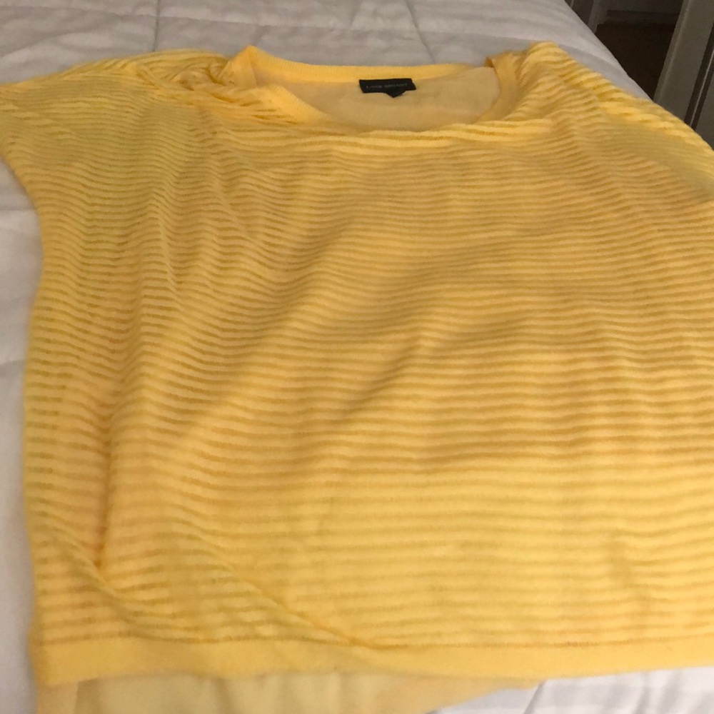 Plus size LB size 22/24 summer yellow blouse